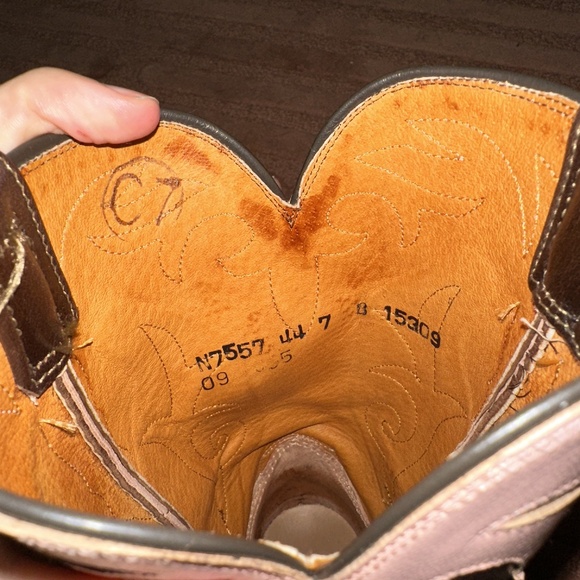 1883 Lucchese boots! Size 7! - Picture 3 of 6